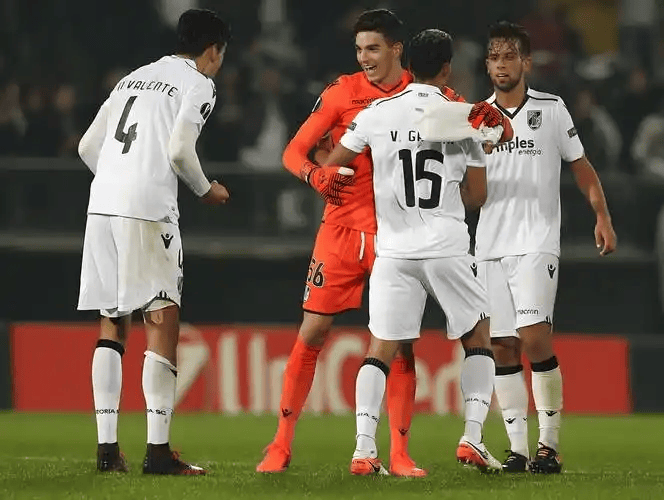 体育赛事平台-葡超国际比赛日再迎强敌；山东男篮门线救险；主帅态度——球迷炸锅；球探报告显示潜力的简单介绍